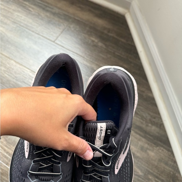 Brooks Ghost 13 black white 9 - Picture 5 of 8